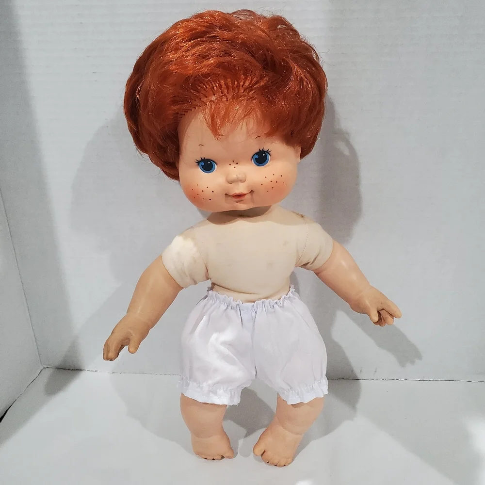 Strawberry Shortcake Blow a Kiss Baby Doll 14” American Greetings Kenner 1982
